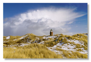 Ein Nordlichter - Leuchtturm Kampen/Sylt auf der Sanddüne in Kampen/Sylt.