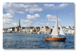 An An der Küste - Travemünde in der Nähe einer Stadt an der Küste - Travemünde.