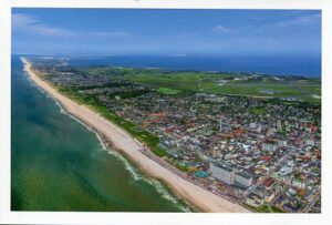 Luftaufnahme von Sylt Impressionen - Westerland - aus luftiger Höhe.